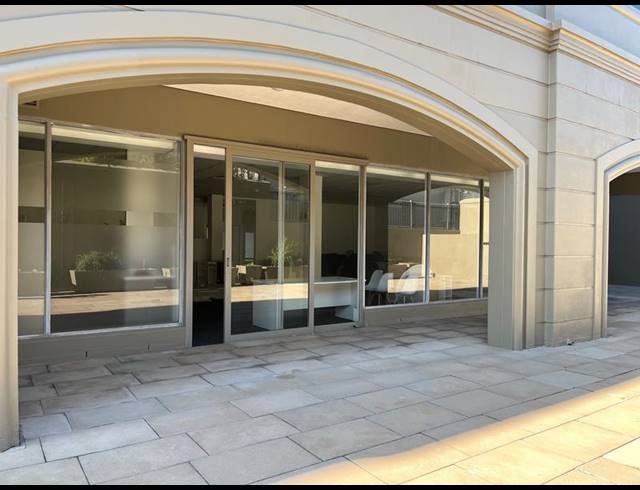 BUSINESS PROPERTY TO RENT IN CLAREMONT